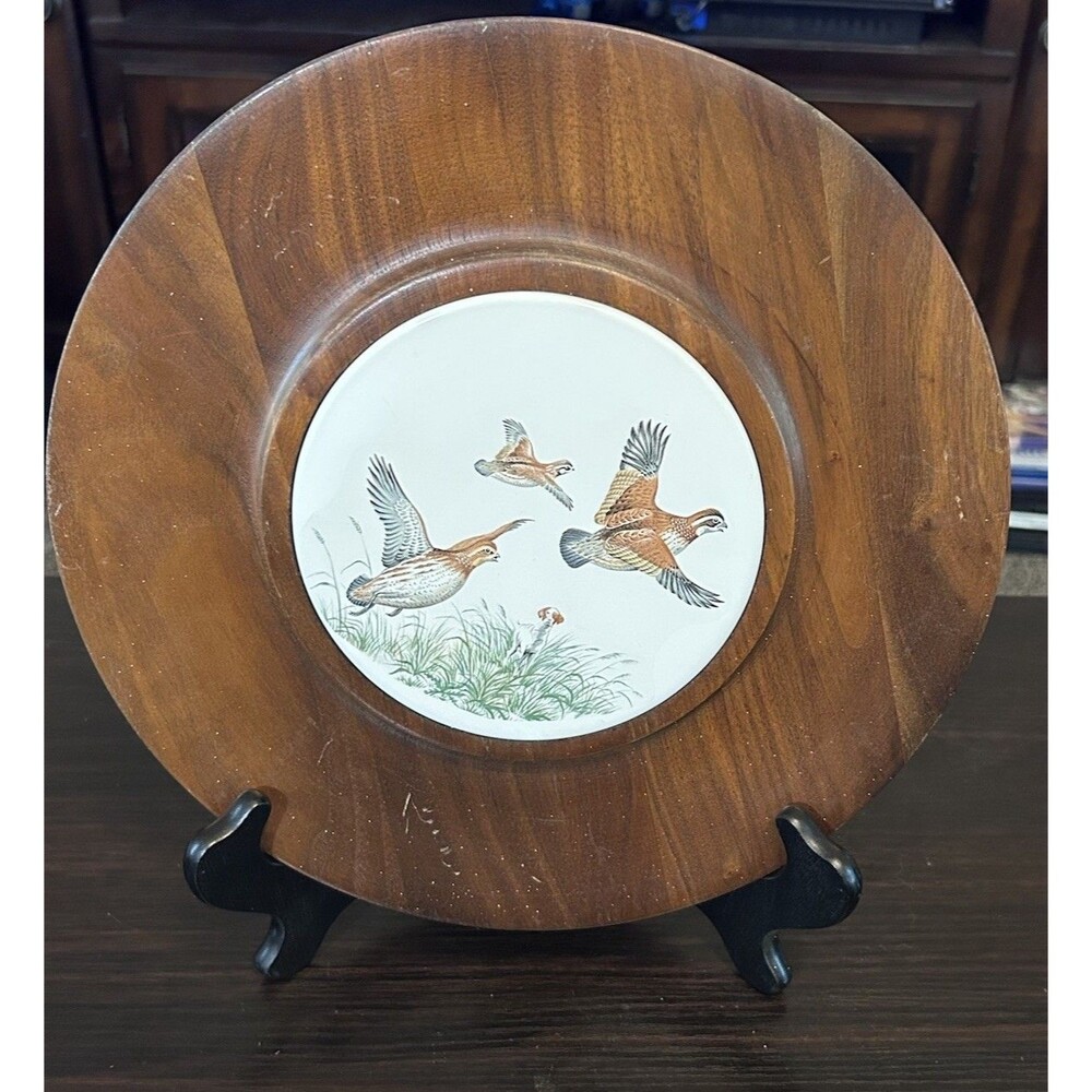 Vintage Vermilion Walnut Quail Hunting Dog Wildlife Bird Wall Decor 12” Wood